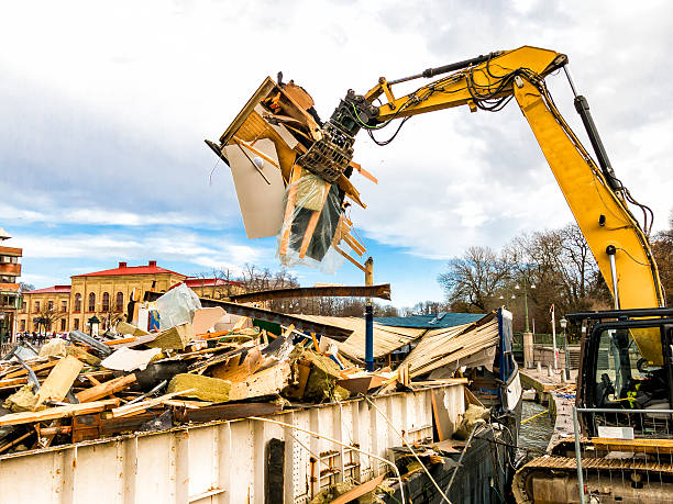 Best Construction Debris Removal  in North Great River, NY